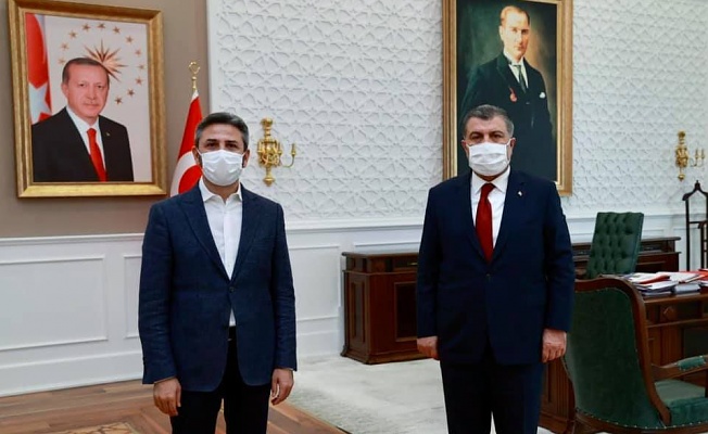 Ahmet  Aydın Sağlık Bakanı Koca'yı ziyaret etti