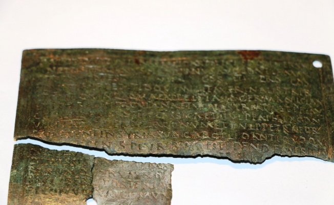 Perre Antik Kent'inde 123 yıl öncesine ait 'Bronz Askeri Diploma' bulundu