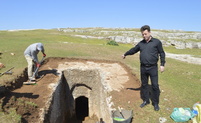 Roma dönemine ait 60 aile mezarlığında kazı çalışmaları başladı